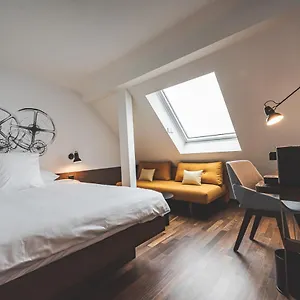 Hotel Bernina ***