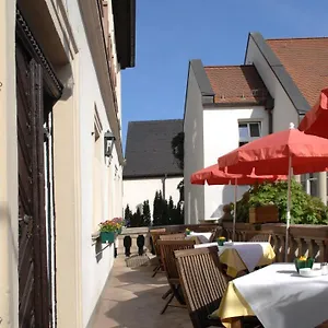 https://hotel-gasthof-der-krug.com-bavaria.com