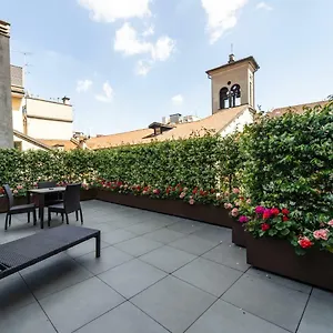 Castello 3*, Milano Italia